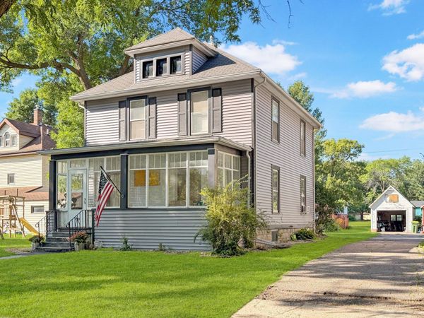313 Hollett Street, Tracy, MN 56175