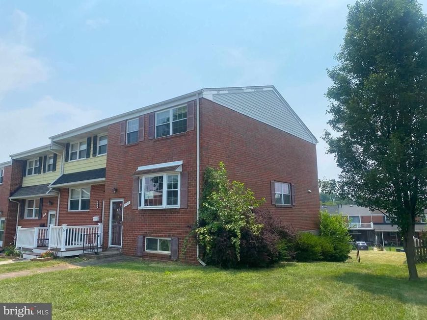 907 Stormont Circle, Baltimore, MD 21227 Main Photo