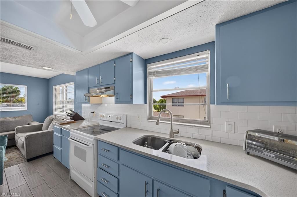 4420 Santa Barbara Blvd, Unit 204, Cape Coral, FL 33914 Photo