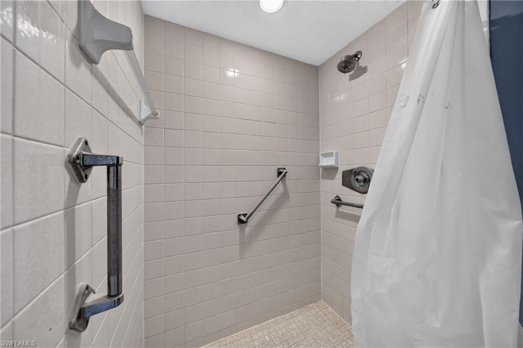 4420 Santa Barbara Blvd, Unit 204, Cape Coral, FL 33914 Photo