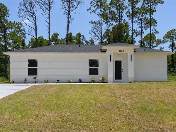 1120 Ravenswood ST E, LEHIGH ACRES, FL 33974