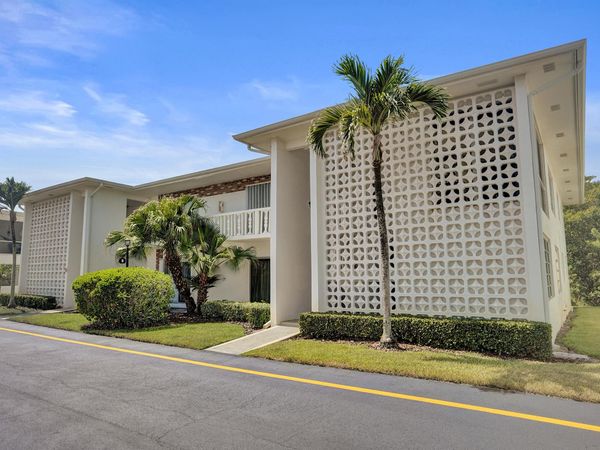 4501 S OCEAN Boulevard, Unit B3, Lantana, FL 33480