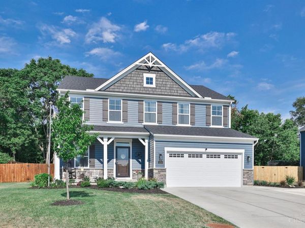 1223 Waterbury Drive, Carlisle, OH 45005