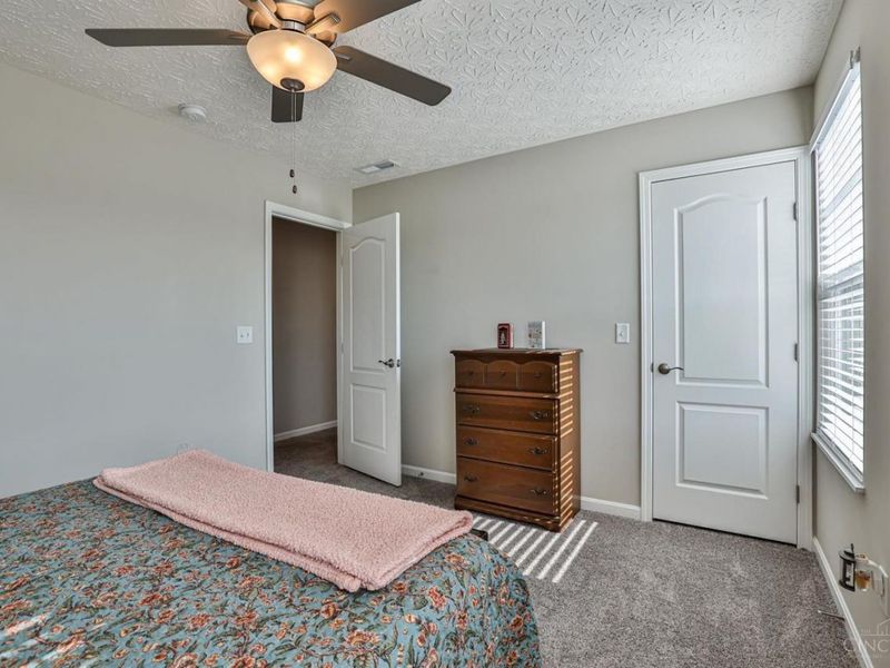1223 Waterbury Drive, Carlisle, OH 45005 Photo 27