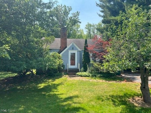 3452 Hillside Road , Independence, OH 44131