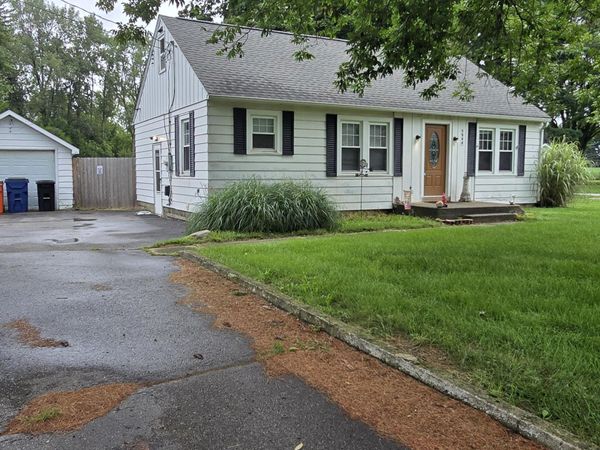 5944 Troy Road, Springfield, OH 45502