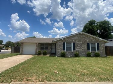 6520 Warm Moon Lane , Dallas, TX 75241