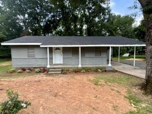 500 W Marshall Street , Minden, LA 71055