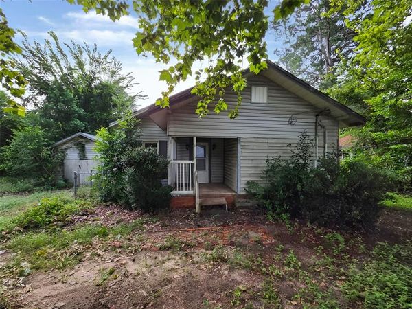 416 Sycamore Street , Grapeland, TX 75844