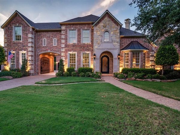 8411 Buffalo Drive, Lantana, TX 76226