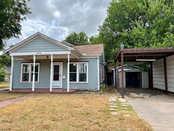 405 E South, Henrietta, TX 76365