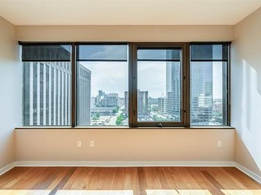 1200 Main Street, Unit 1002, Dallas, TX 75202