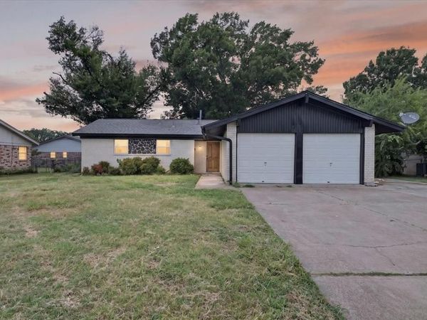 5202 Cloyce Court , North Richland Hills, TX 76180