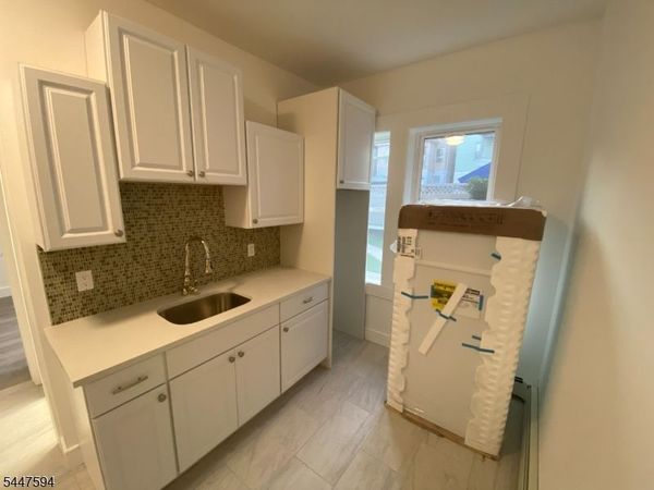 14 Jackson St, Passaic, NJ 07055