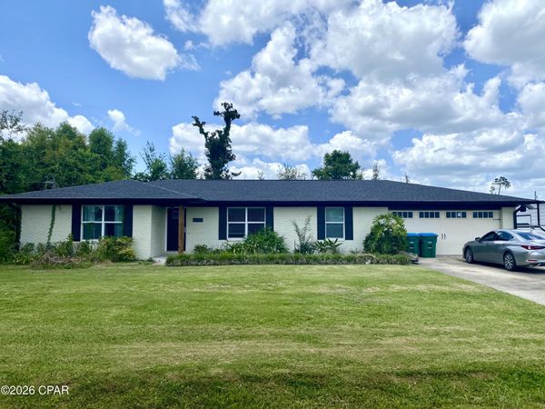 2233 Sewanee Street , Lynn Haven, FL 32444