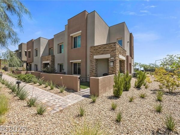 600 N Carriage Hill Drive, Unit 1034, Las Vegas, NV 89138