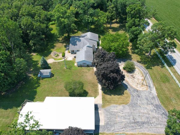 1860 E US HWY 24, Reynolds, IN 47980