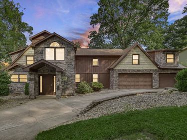 18318 Chickasaw Trail, Culver, IN 46511