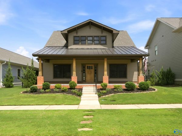 1602 Bridgedale Street NE, Huntsville, AL 35811