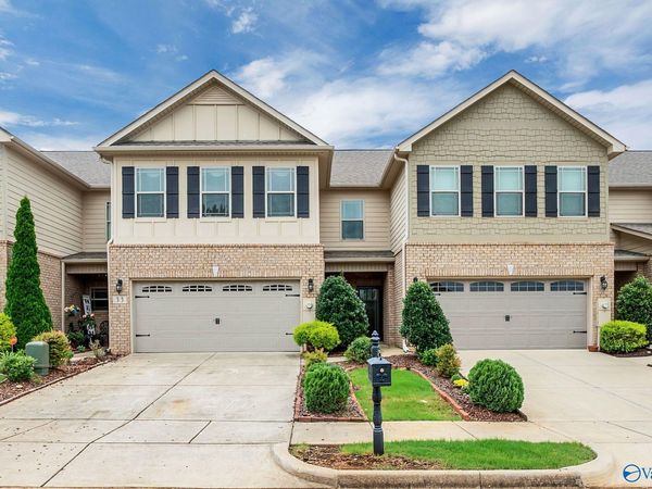 33 Winter King Drive SW, Huntsville, AL 35824