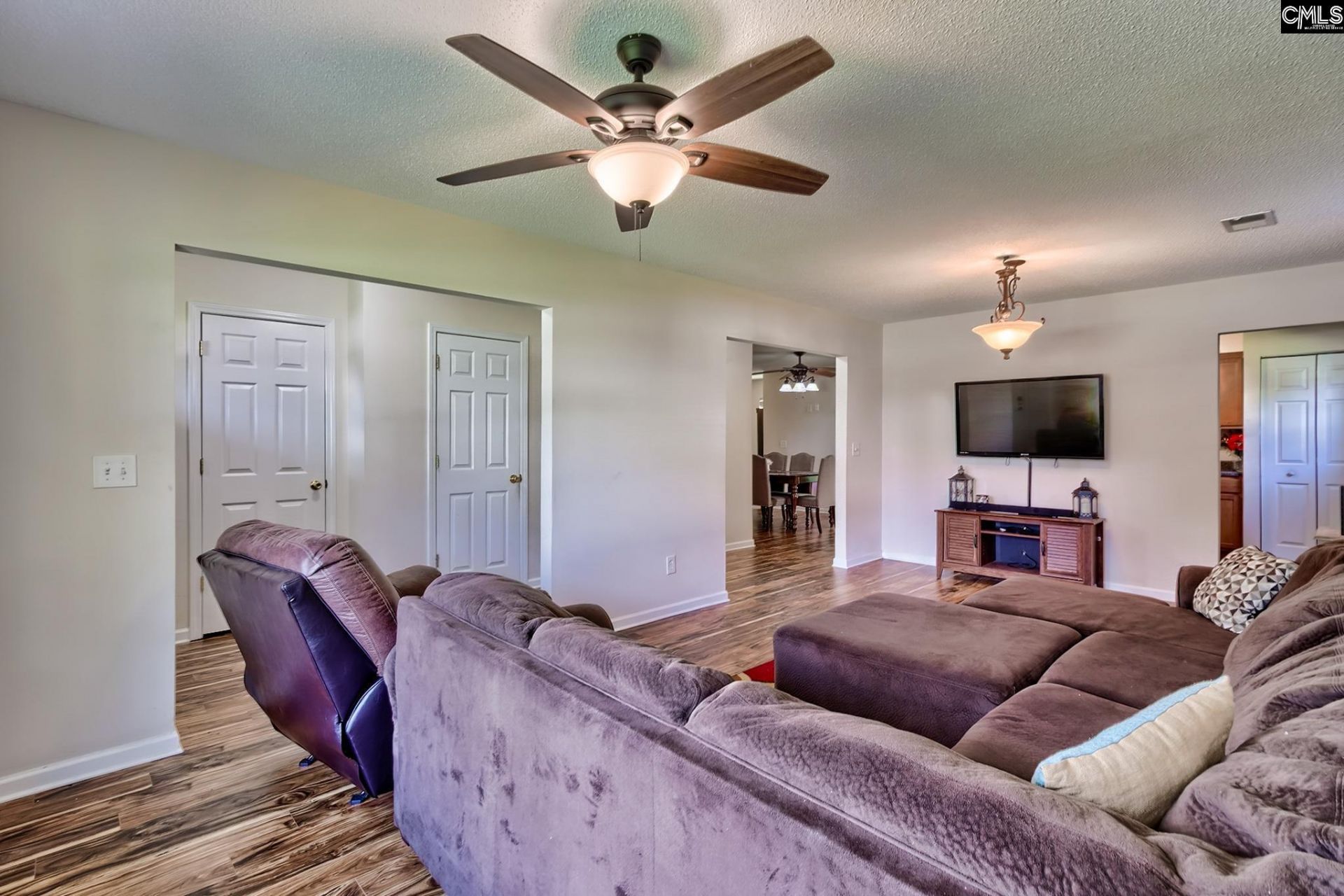 113 Wingspan Way Photo 9
