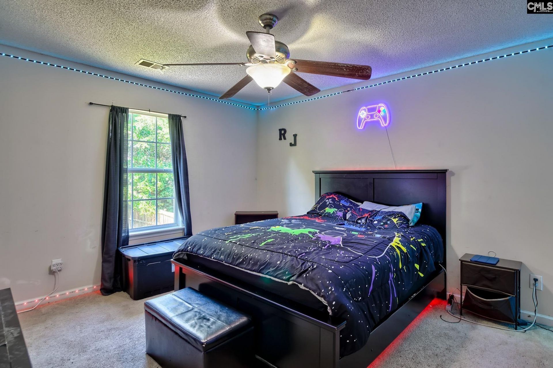 113 Wingspan Way Photo 32