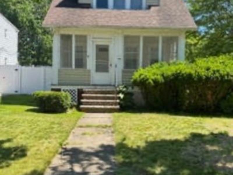 3970 Bluestone Road, Cleveland Heights, OH 44121 Photo 1