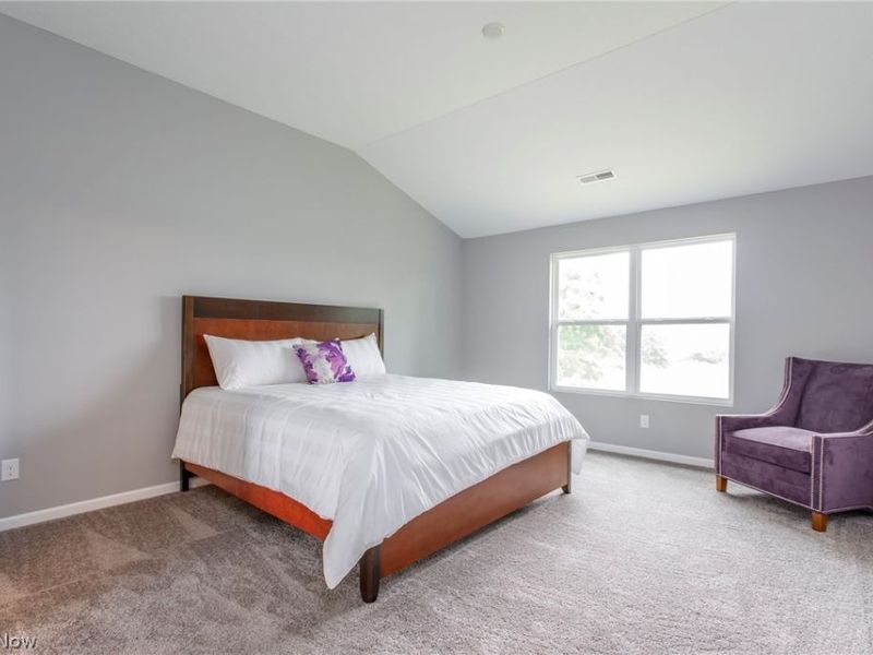 36201 Sophia Lane, North Ridgeville, OH 44039 Photo 14