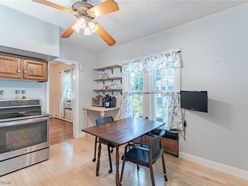 1091 S Green Road, South Euclid, OH 44121 Photo 10