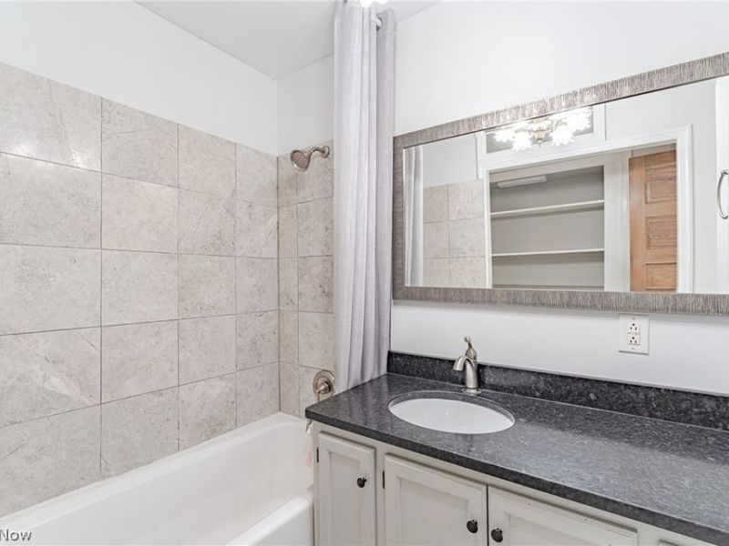 1091 S Green Road, South Euclid, OH 44121 Photo 14