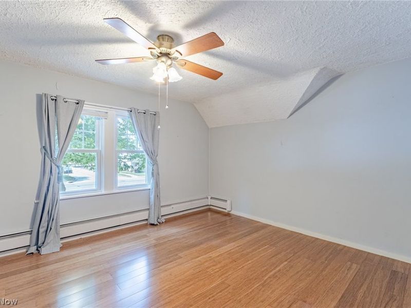 1091 S Green Road, South Euclid, OH 44121 Photo 17