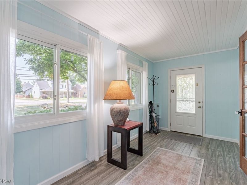 1091 S Green Road, South Euclid, OH 44121 Photo 3