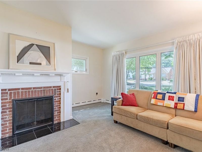 1091 S Green Road, South Euclid, OH 44121 Photo 7