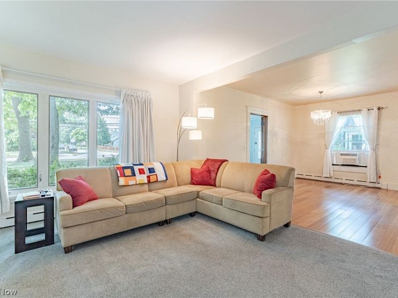1091 S Green Road, South Euclid, OH 44121 Photo 8