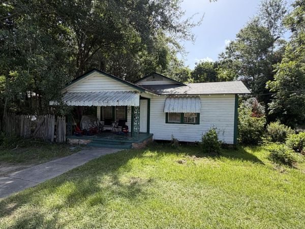 301 Xavier St., Hattiesburg, MS 39401
