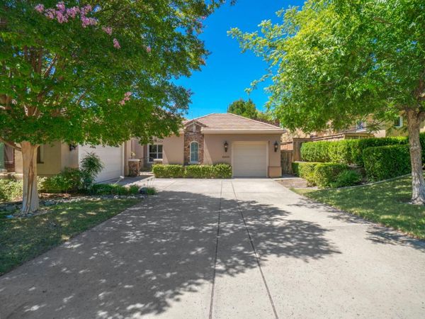 2200 Frascati Dr, El Dorado Hills, CA 95762