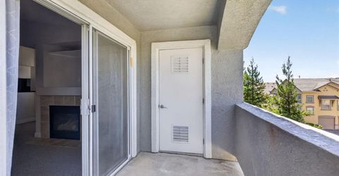 885 Halidon Way #1322, Unit 1322, Folsom, CA 95630 Photo