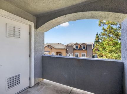 885 Halidon Way #1322, Unit 1322, Folsom, CA 95630 Photo