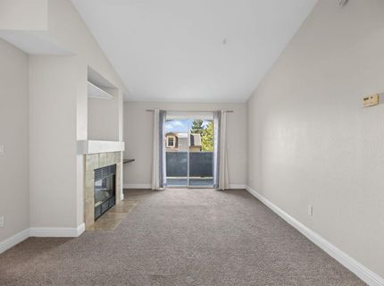 885 Halidon Way #1322, Unit 1322, Folsom, CA 95630 Photo