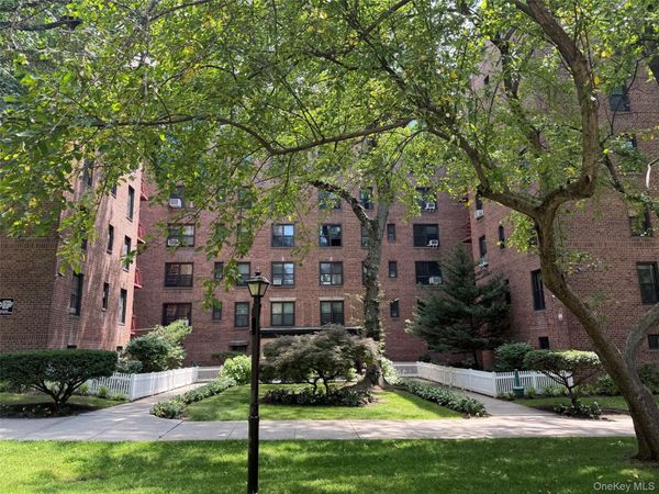 83-20 98 Street , Unit 5J, Woodhaven, NY 11421
