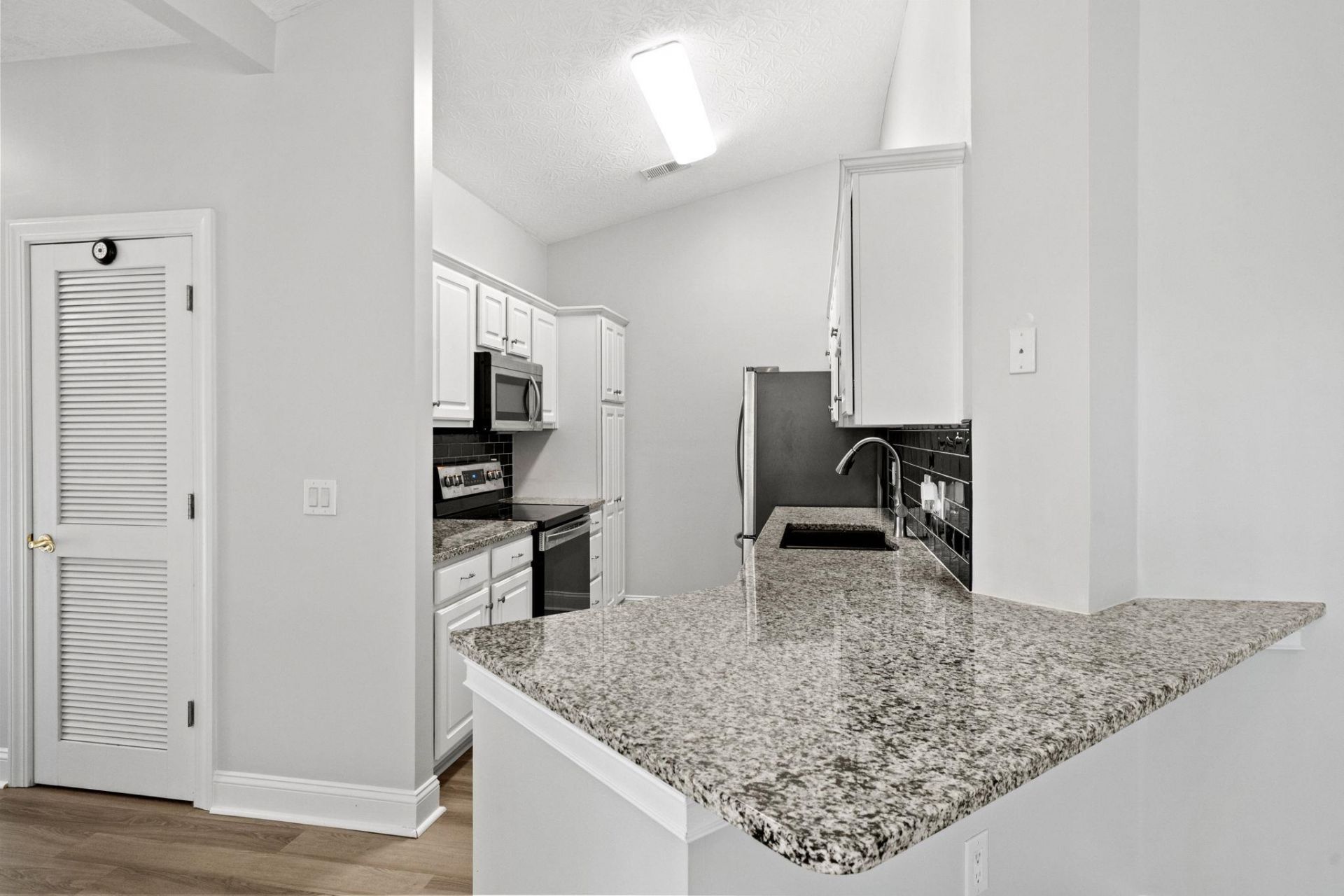 1145 Peace Pipe Pl. Photo 18