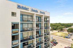 2401 S Ocean Blvd. photo 4