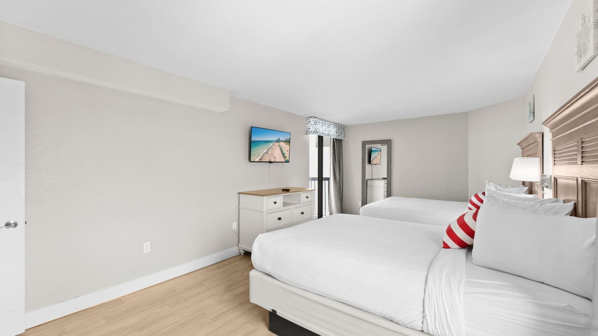 2401 S Ocean Blvd. Photo 20