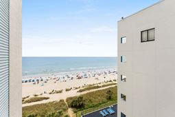 2401 S Ocean Blvd. photo 4