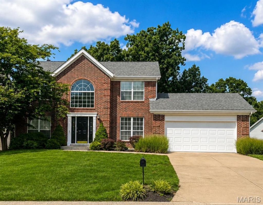 135 Tennessee Walker Way, Saint Peters, MO 63376 Main Photo