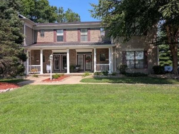 5017 River Aire Drive S, Unit 3, Godfrey, IL 62035