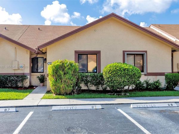 11061 NW 38th Pl , Sunrise, FL 33351
