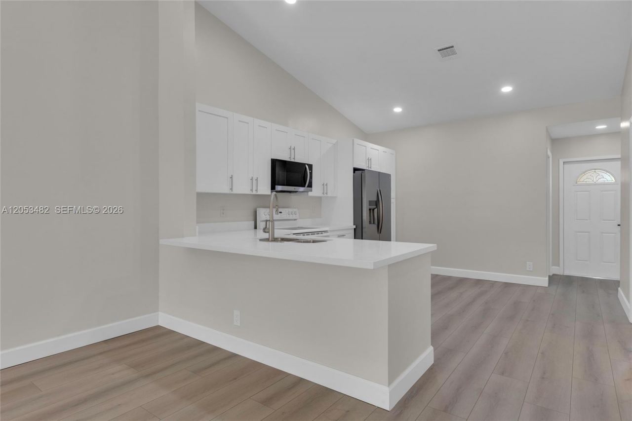11061 NW 38th Pl , Sunrise, FL 33351 Photo