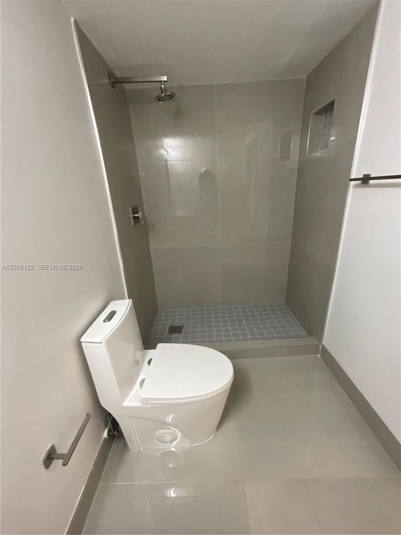 14931 SW 82nd Ln , Unit 18-405, Miami, FL 33193 Photo