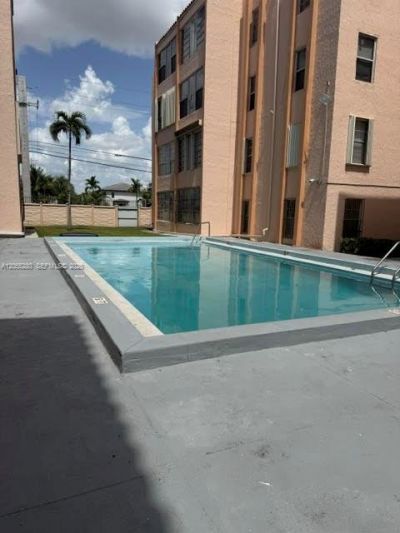7345 W 4th Ave, Unit 404, Hialeah, FL 33014 Photo